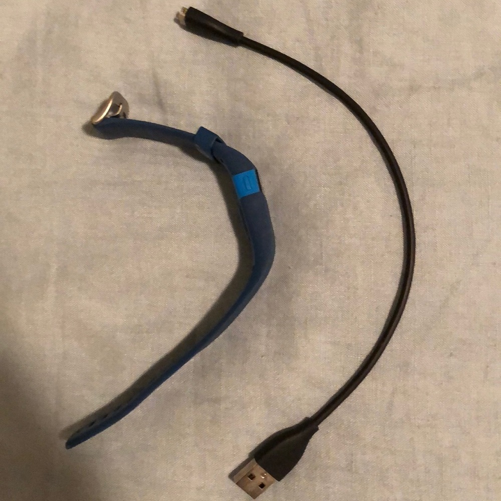 Fitbit Charge - Picture 2 of 2